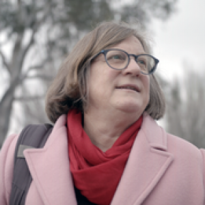 Image of Diana Palmer gazing into the distance