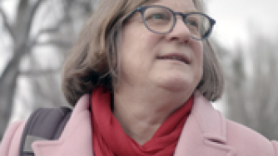 Image of Diana Palmer gazing into the distance